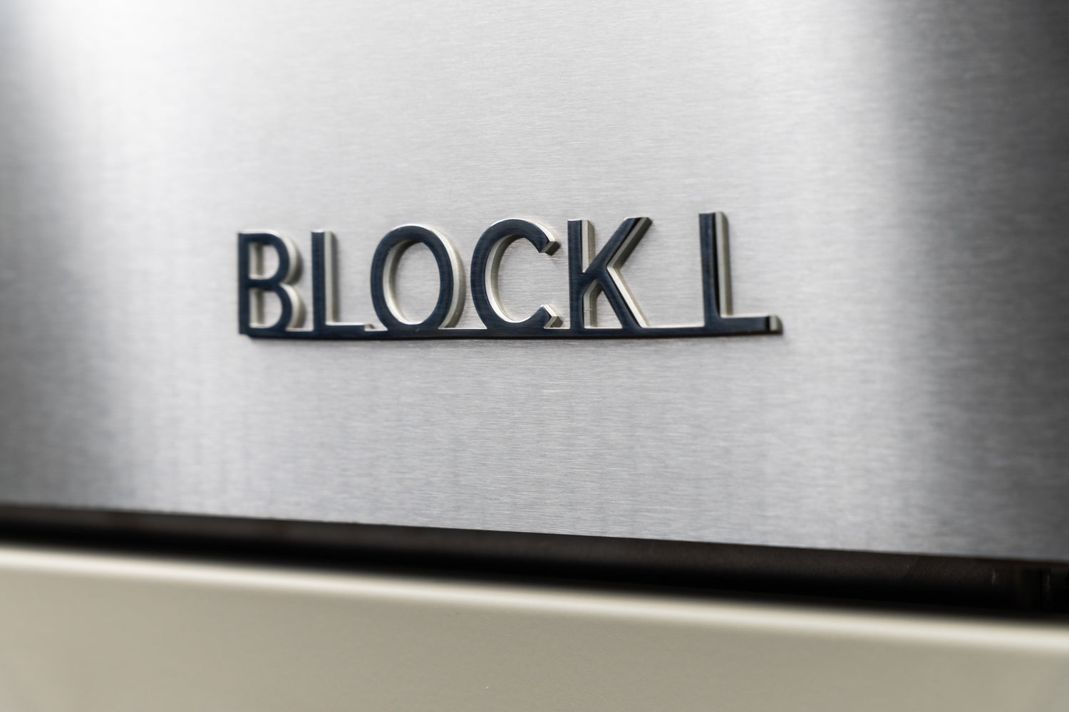 Block L Lichtgrau